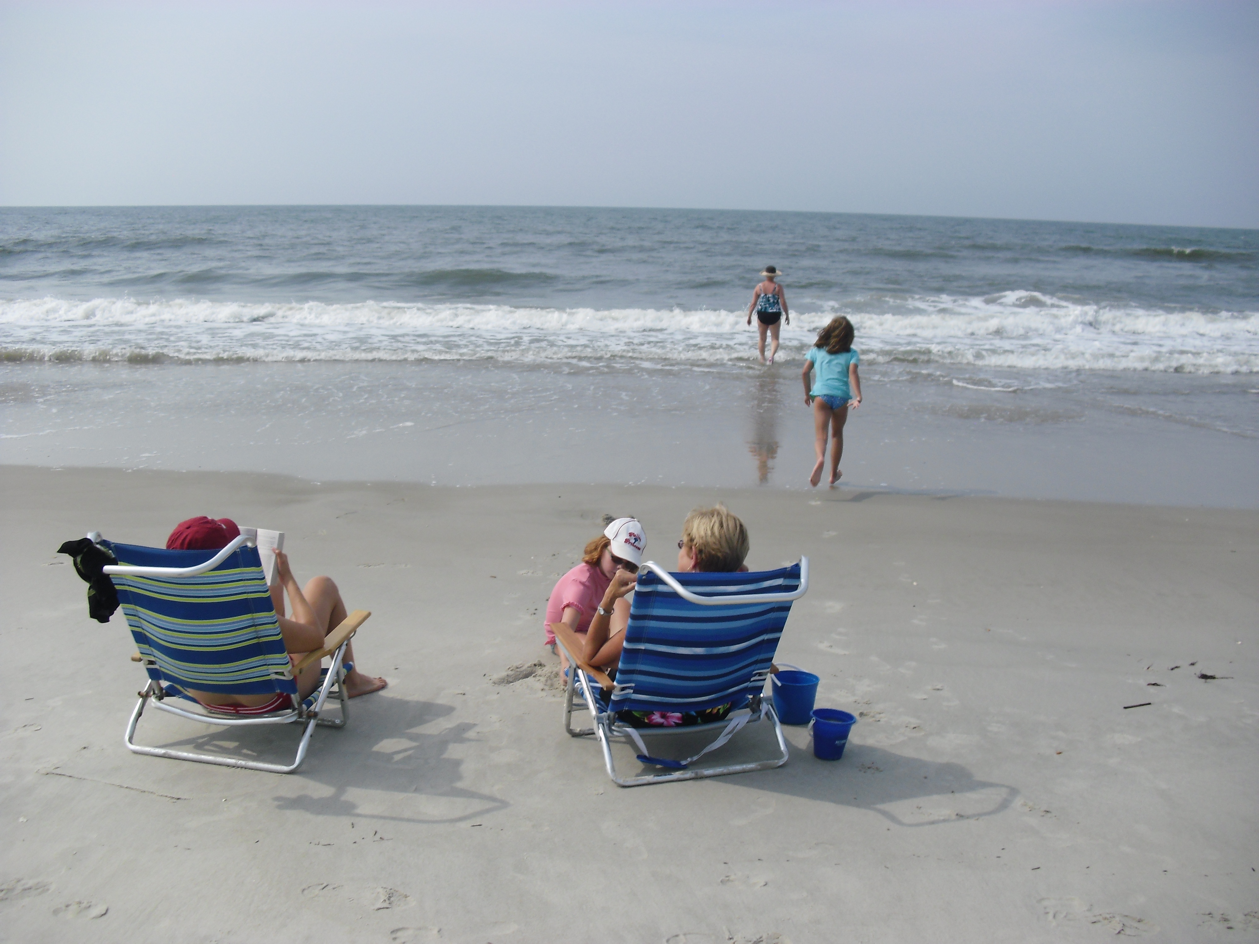Busybeach.jpg