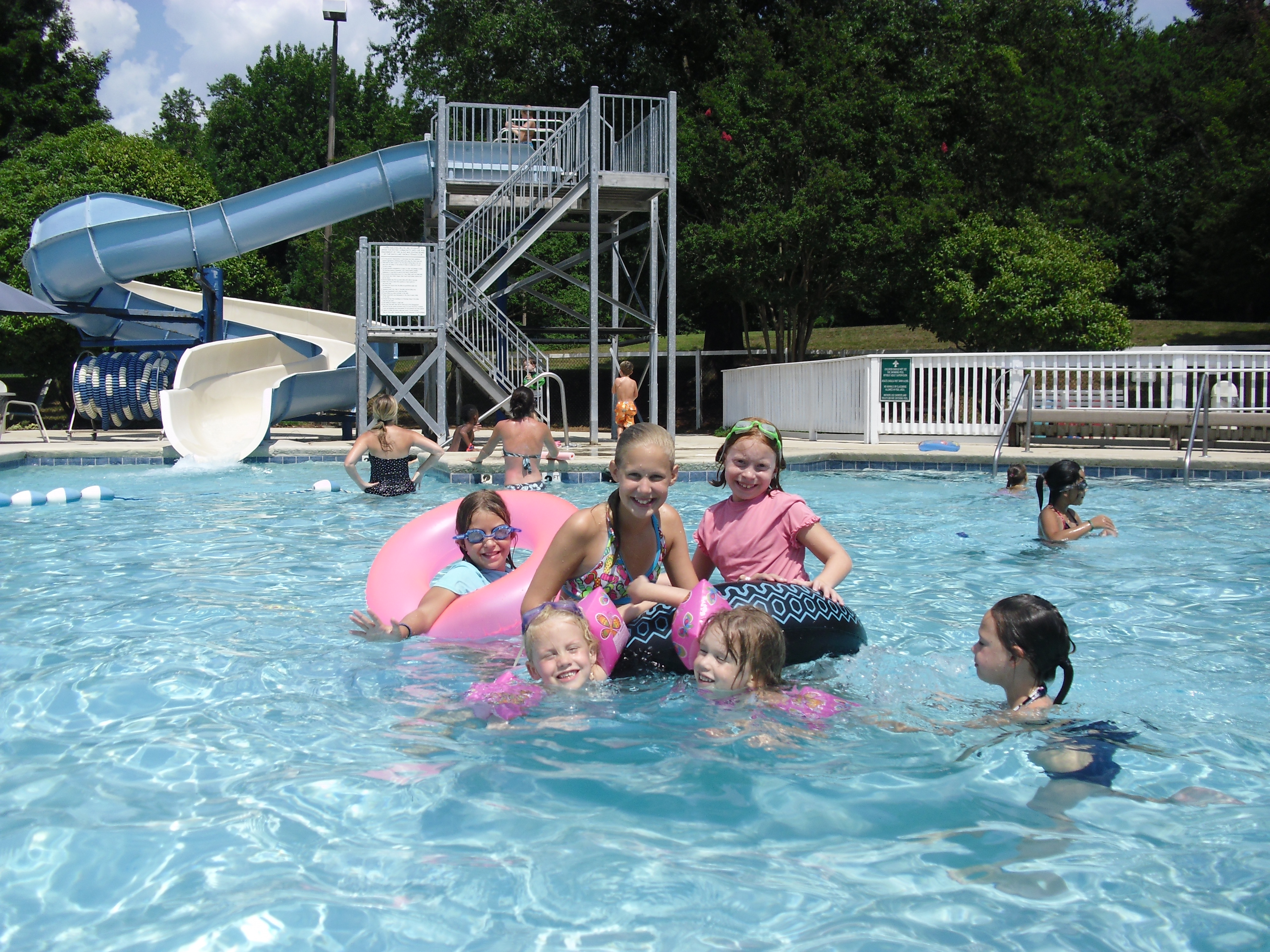 Poolfun.jpg