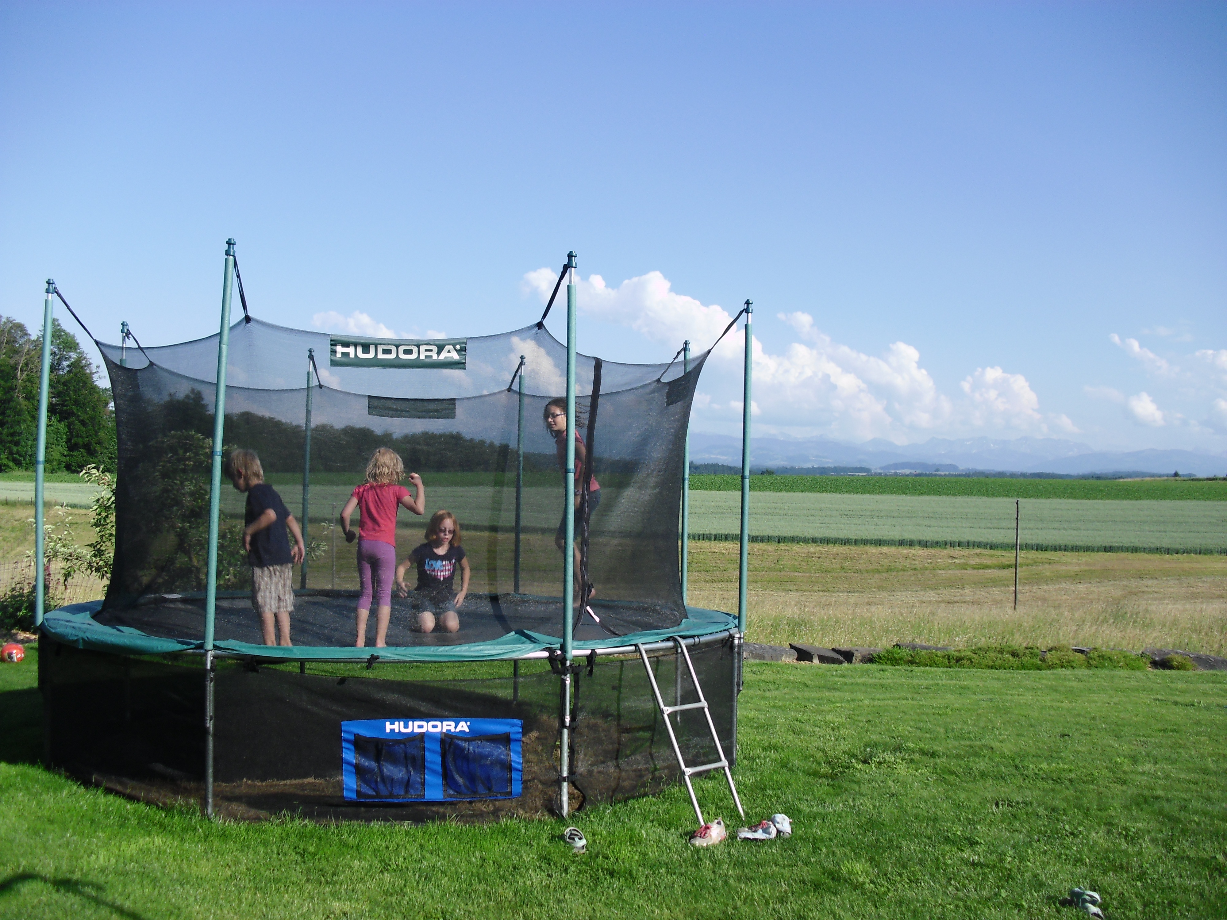 Goettistrampoline.jpg
