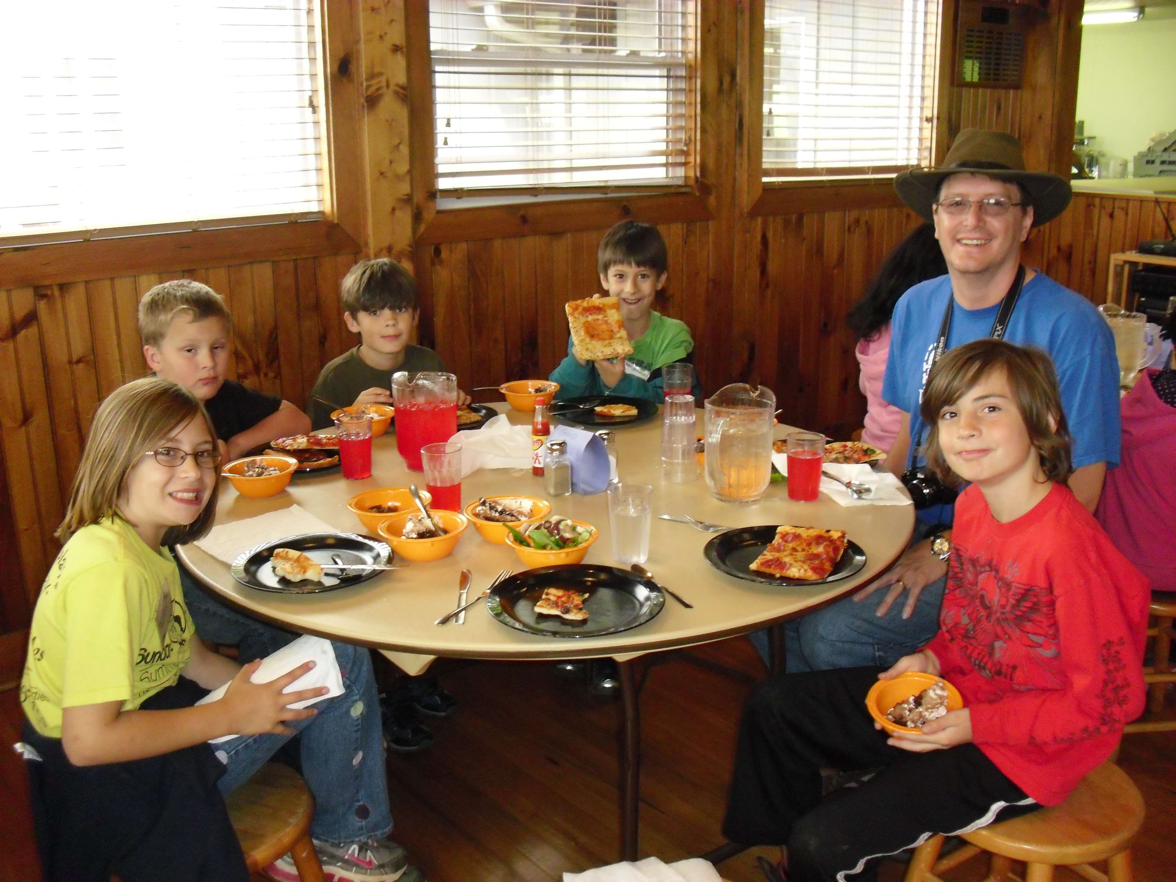Mealtime.jpg