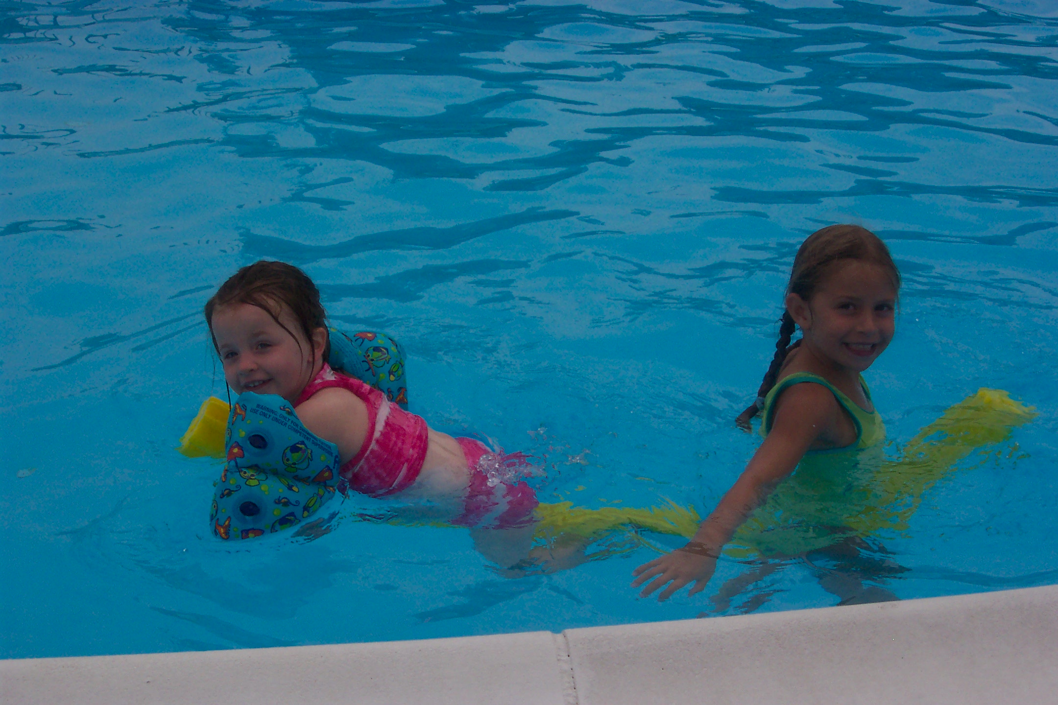 SwimmingwithKiersten.jpg