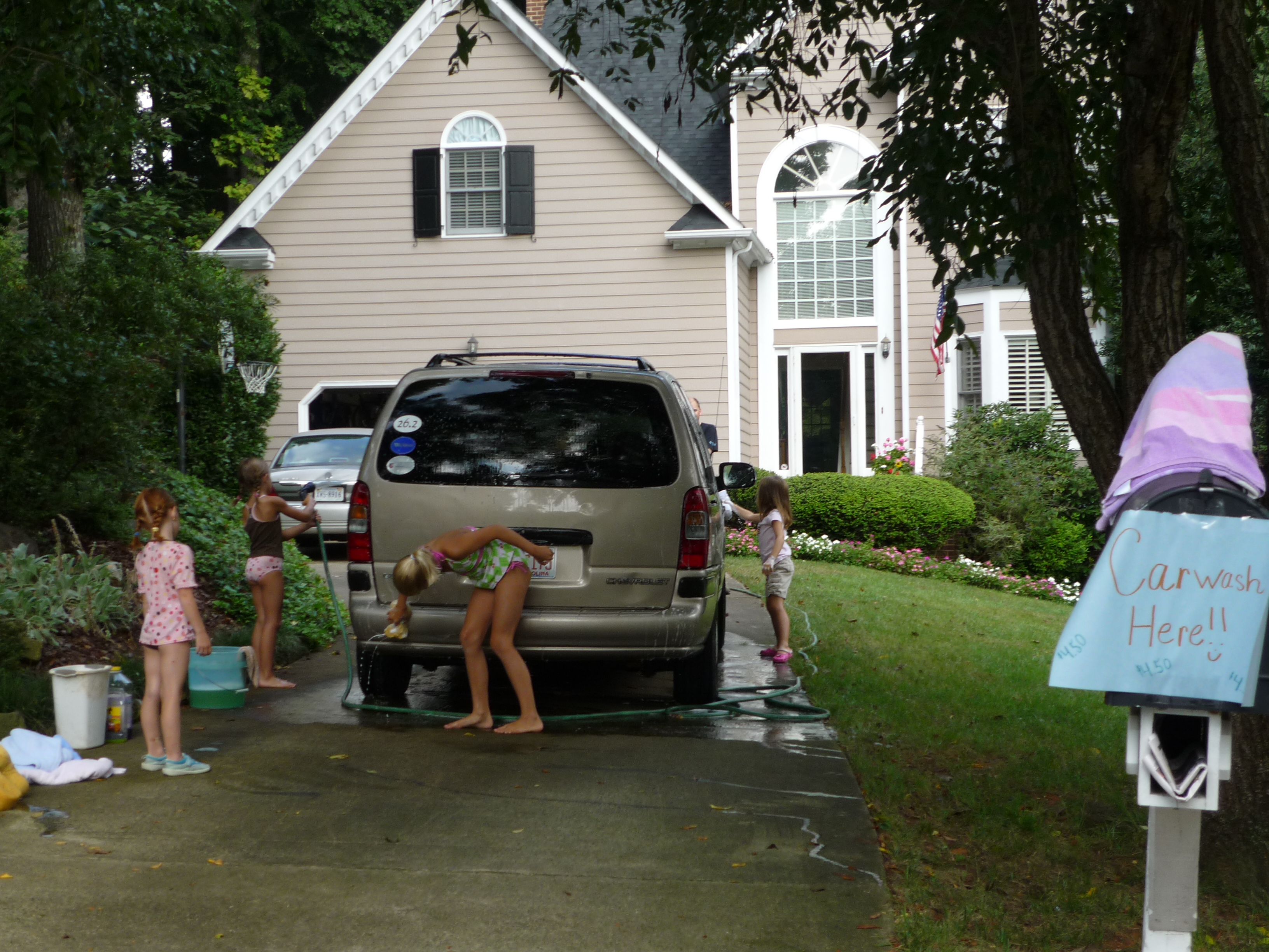 Charitycarwash.jpg