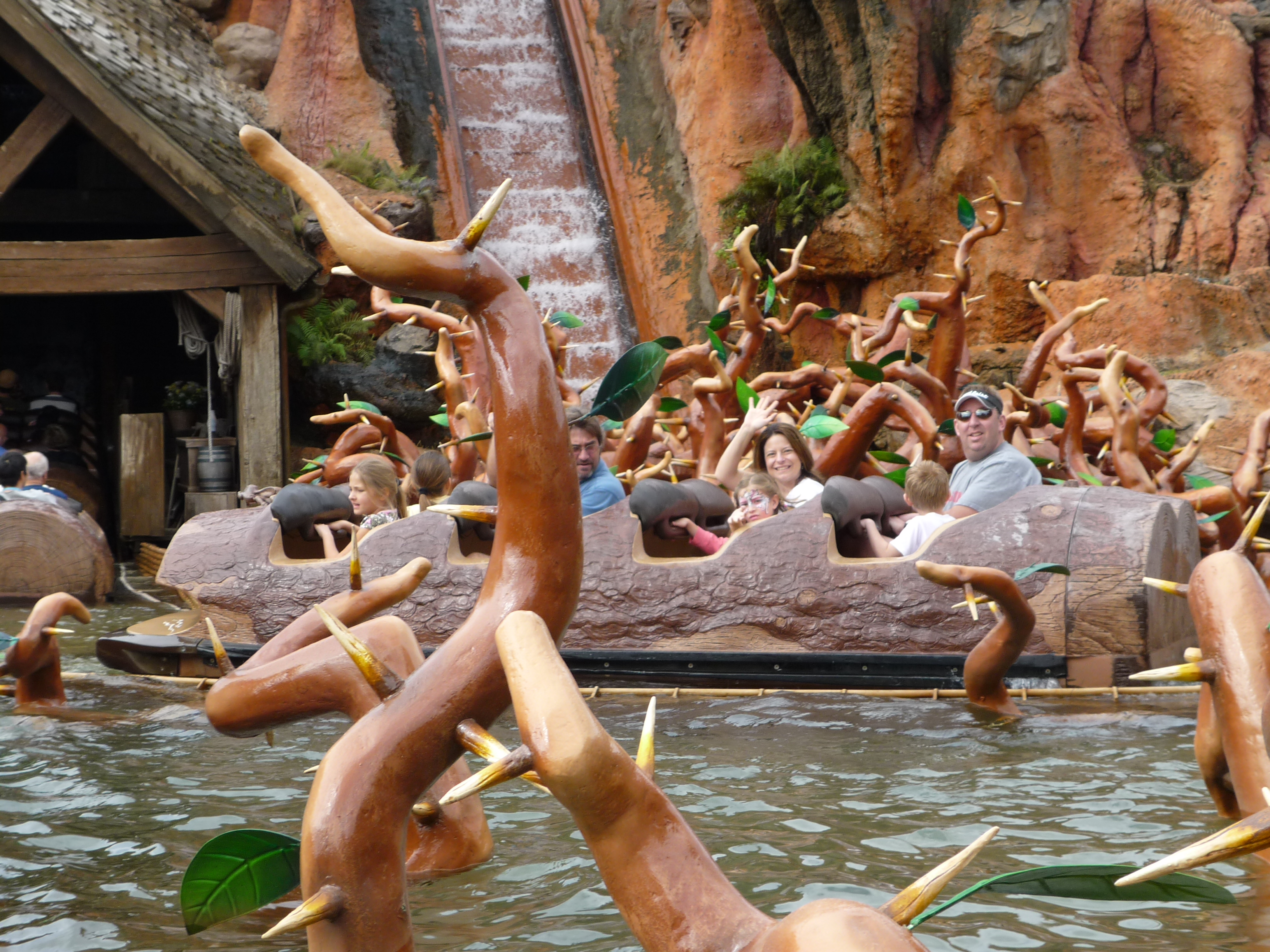 SplashMountain.jpg