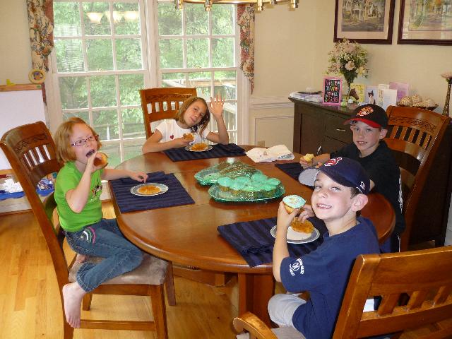 Birthday cupcakes