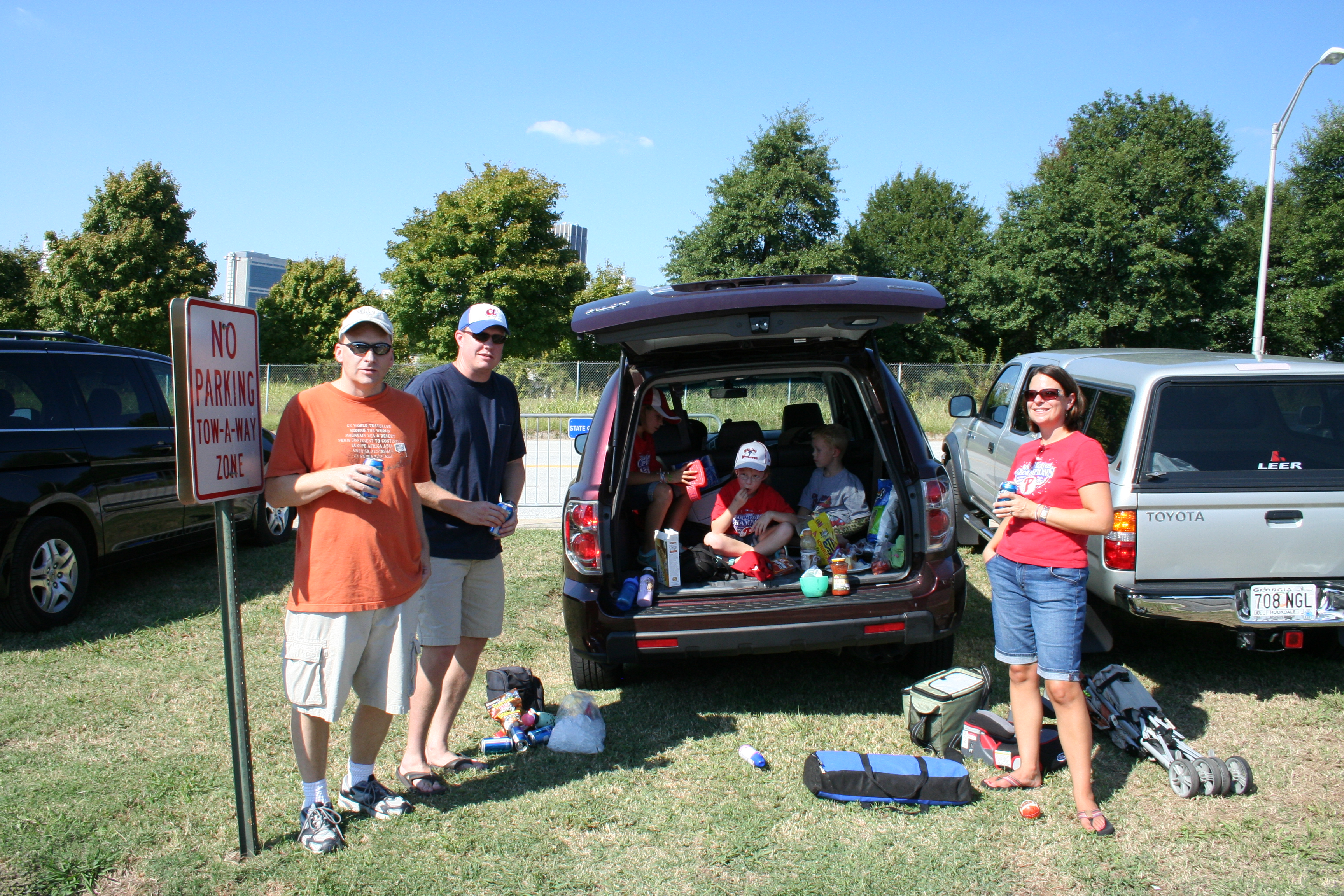 Tailgaters.jpg