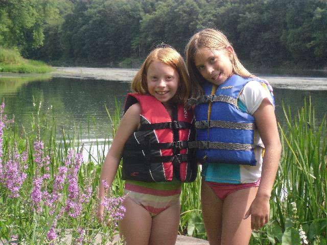 Sweet sisters