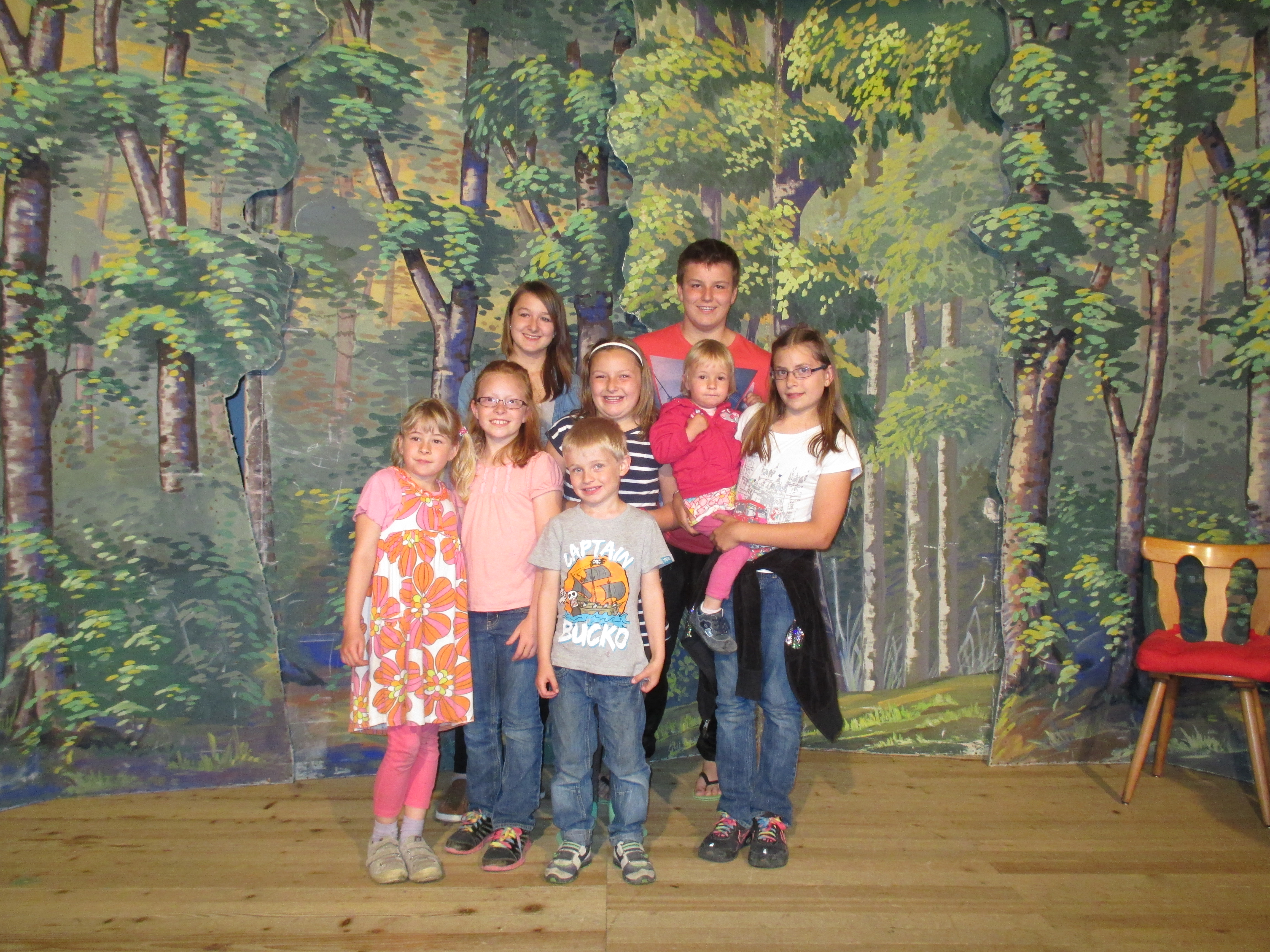 Allthecousins.jpg