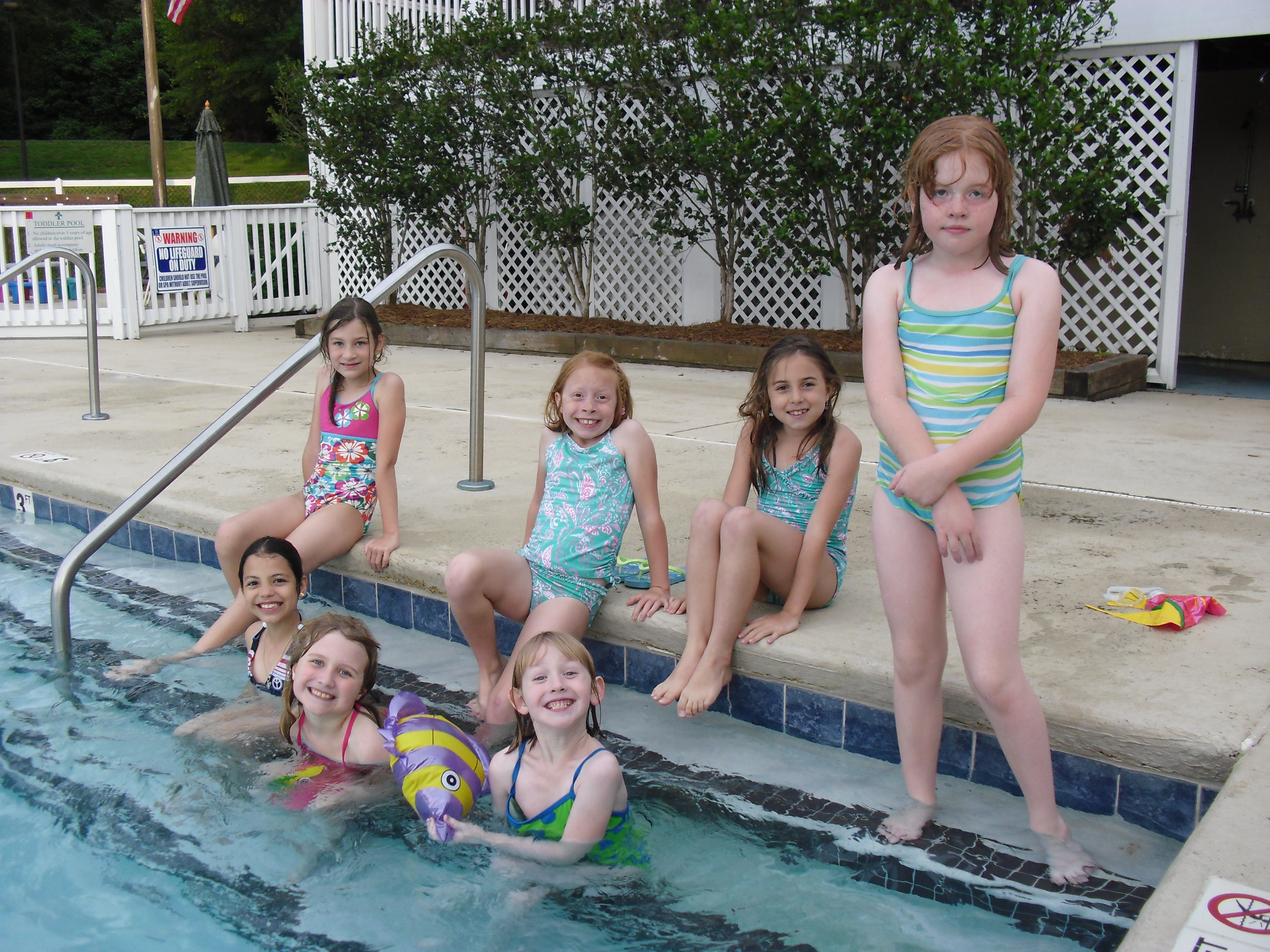 Poolparty.jpg