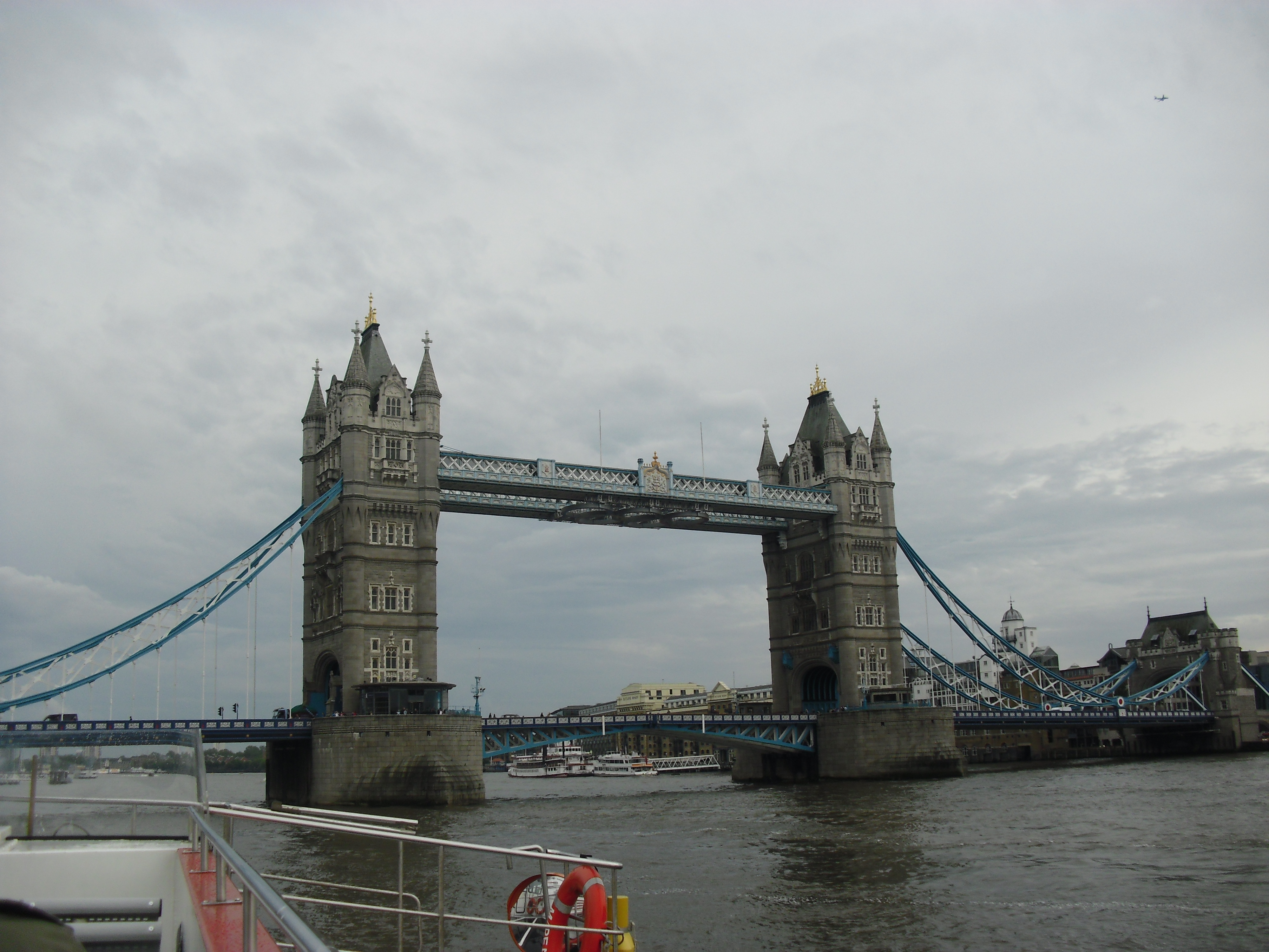 TowerBridge.jpg