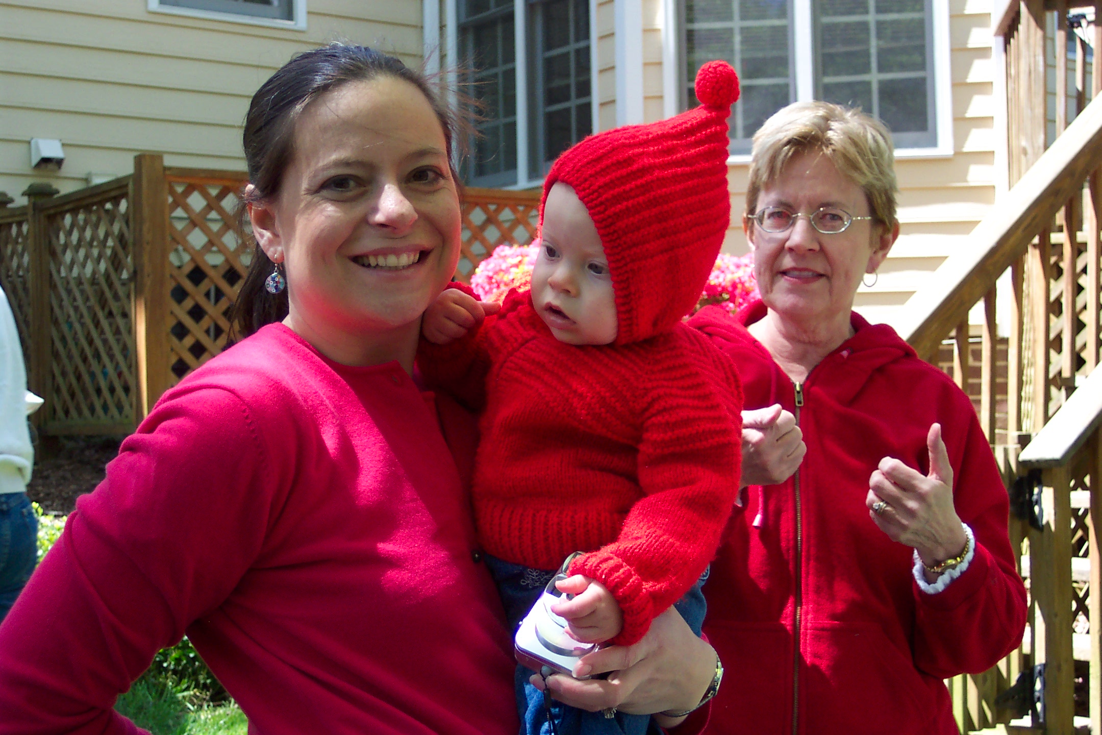 Ladiesinred.jpg
