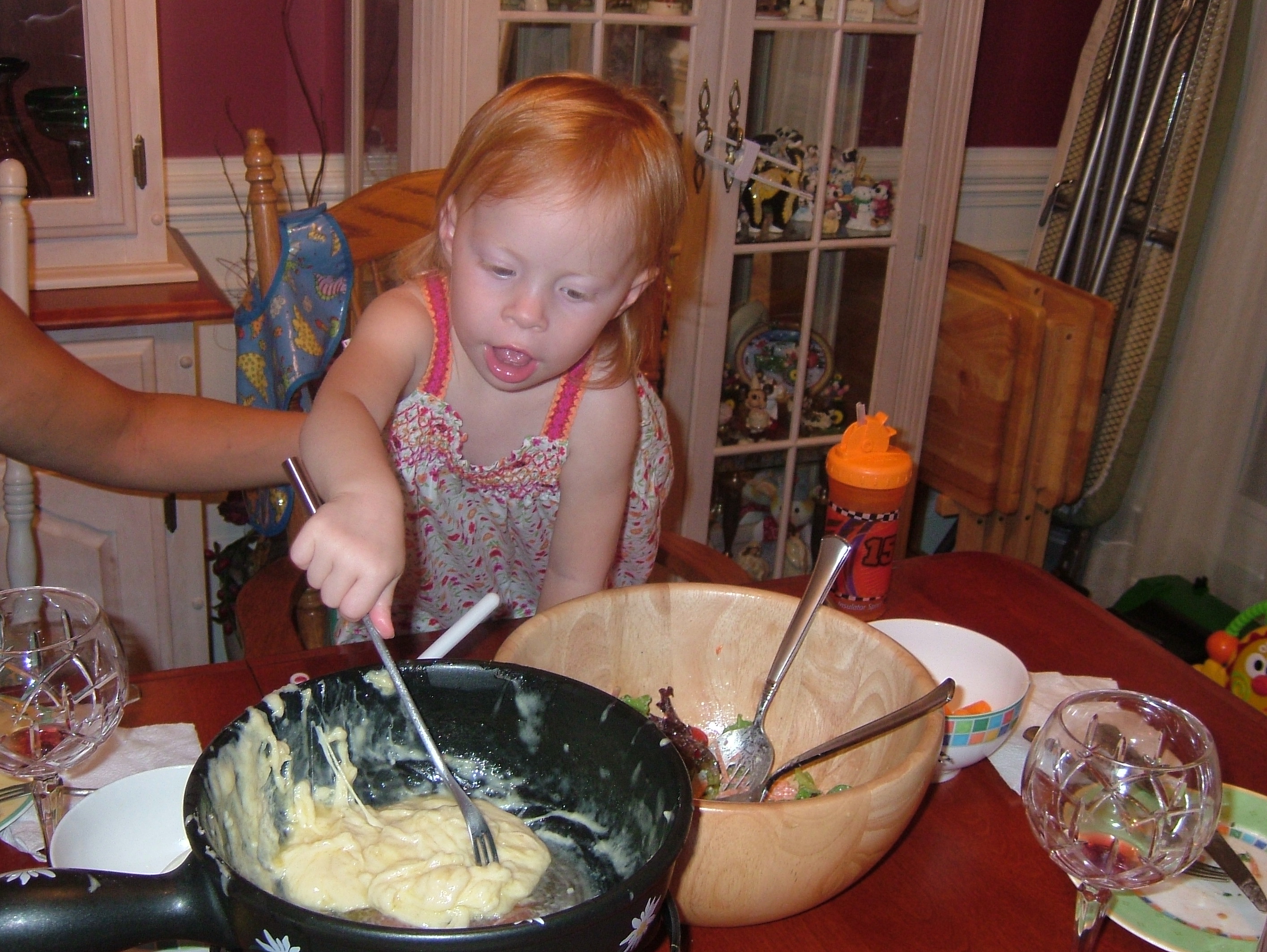 Mmmfondue.jpg