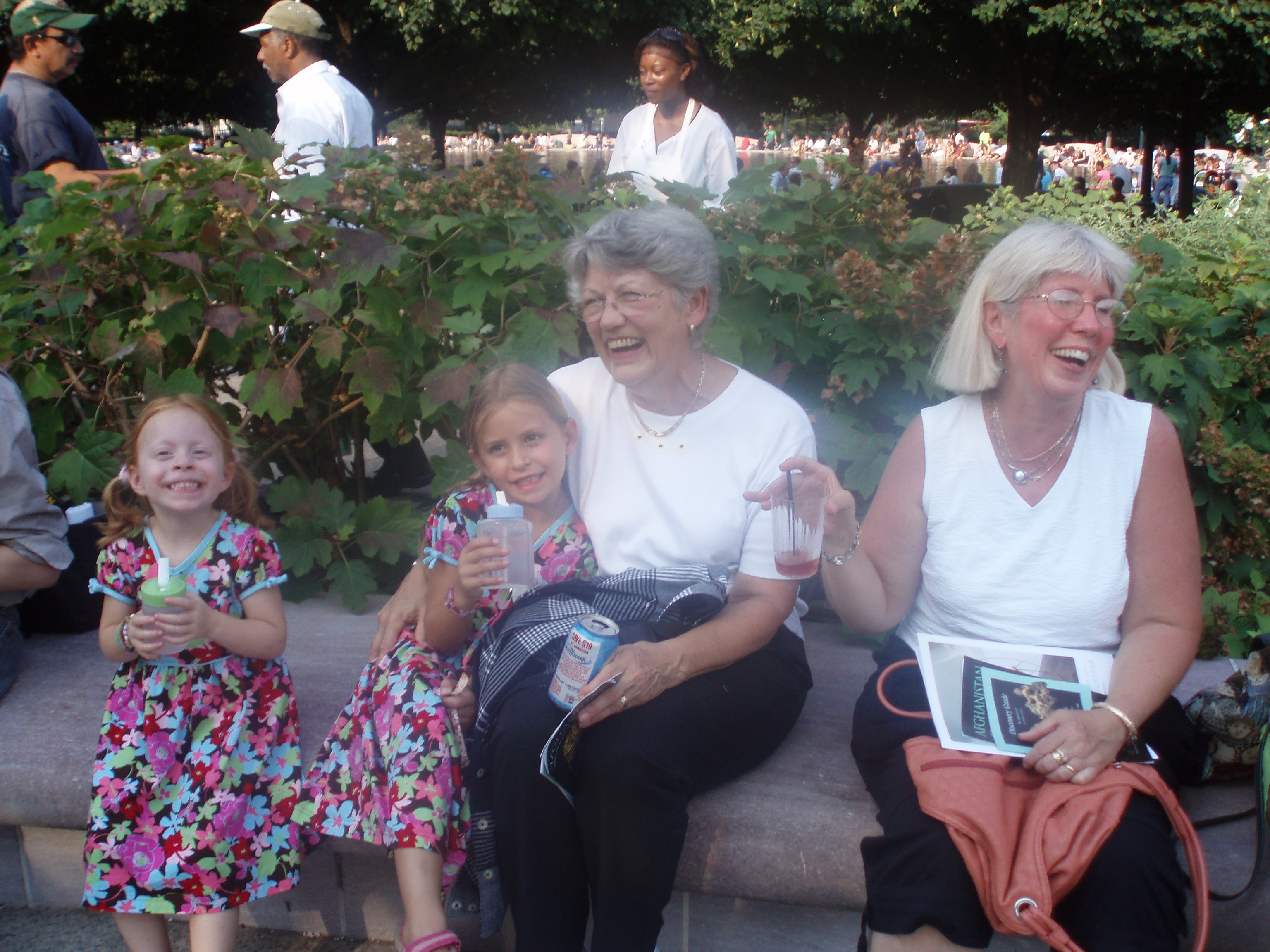 AuntCarolynsfriends.jpg