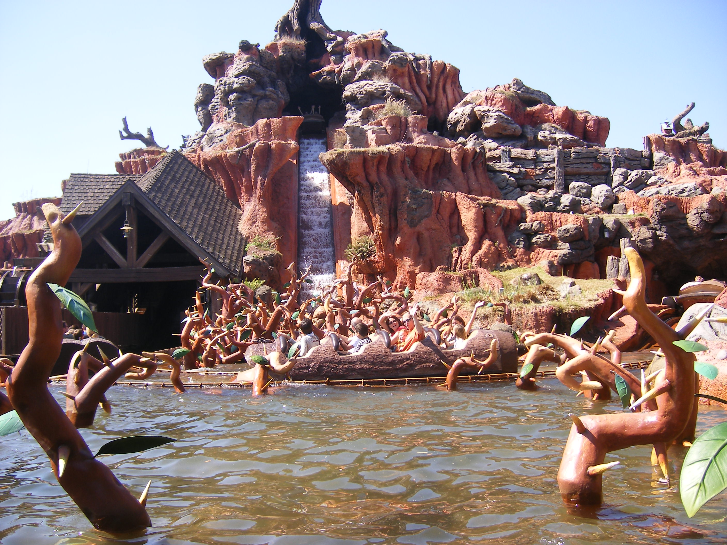 SplashMountain.jpg