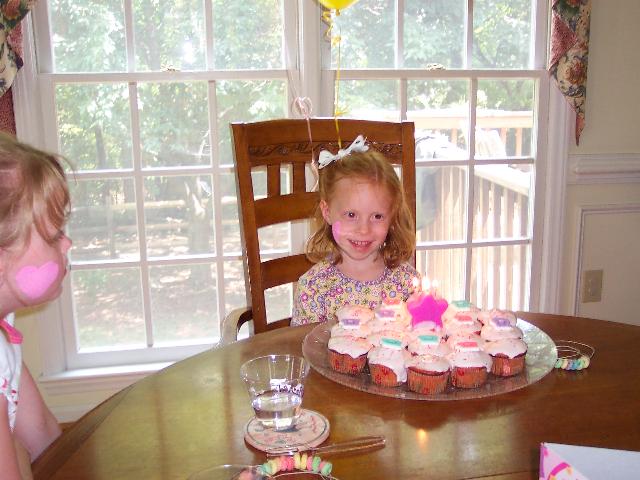 Pretty pink cupcakes